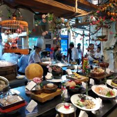 Wuyuerongji (shihudian) User Photo