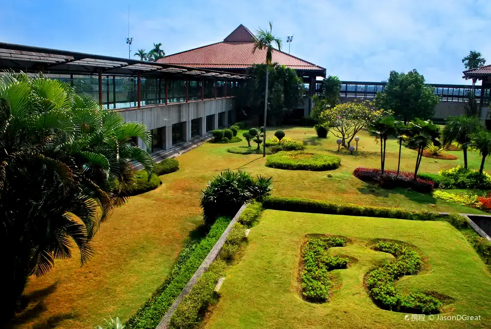 雅加達蘇加諾哈達國際機場附近的飯店