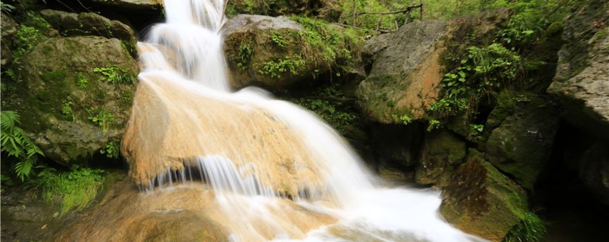 Yanshan Waterfall