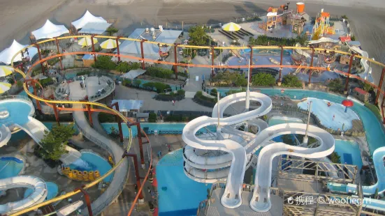 Morey's Piers and Beachfront Water Parks