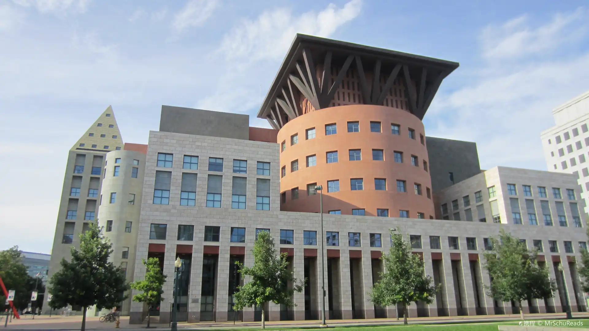 Hotels near Denver Public Library: Central Library