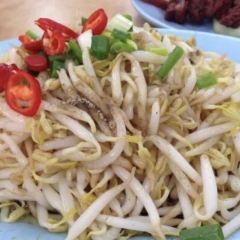 Lou Wong Bean Sprout Chicken ảnh của người dùng