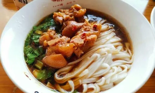 Bayi Bridge Rice Noodles
