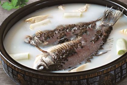 微山岛春天里酒家