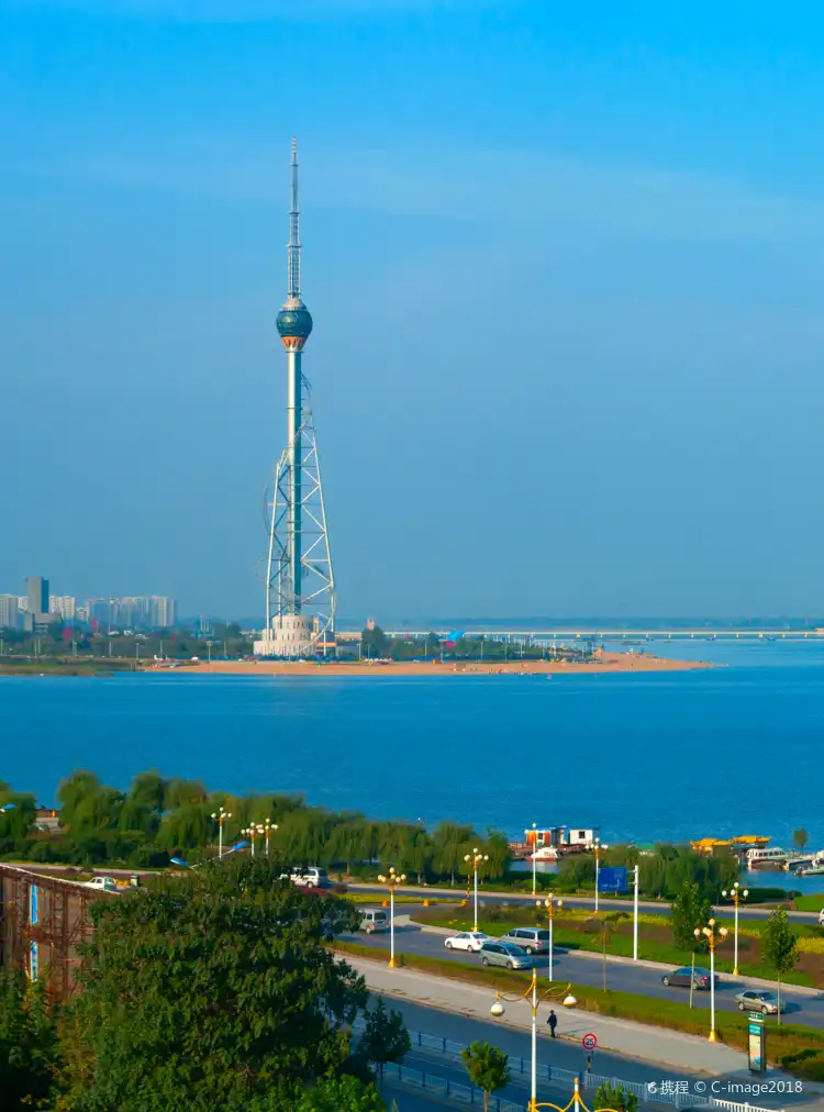山東城市服務技師學院(魯州學院)附近的飯店