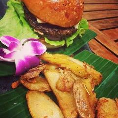 D.M.C RESTO Restaurant & Bar PhiPhi Island User Photo