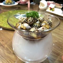花果酒概念餐厅(鼓楼沿历史文化街区店) User Photo