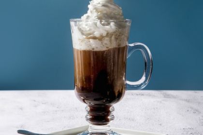 Niccolo Chengdu · The Bar