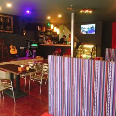 麻雀瓦舍咖啡店 User Photo