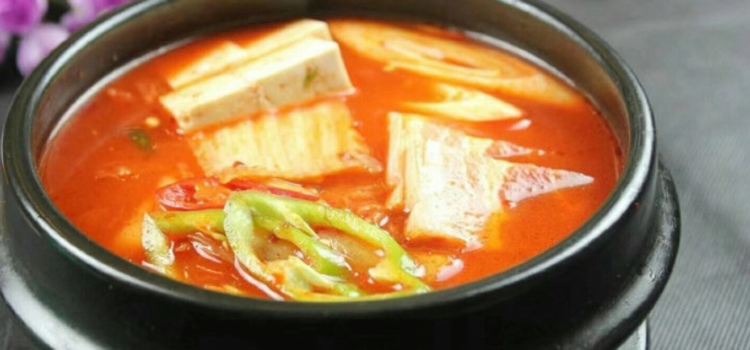 石板大叔现代创意烤肉(莱西店)