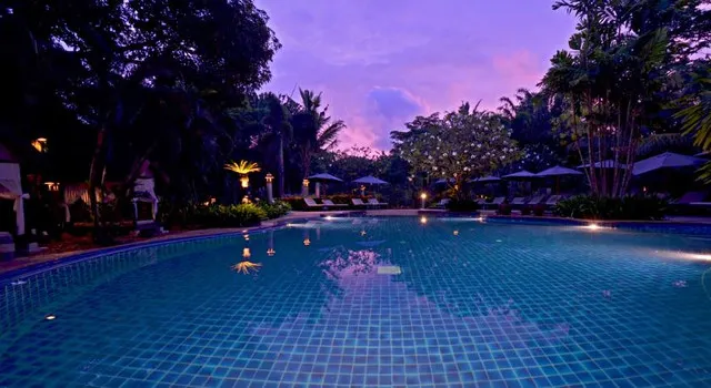 Check Out the TOP 10 Most Popular Hotels in Koh Chang, and See Where Others Love to Stay.