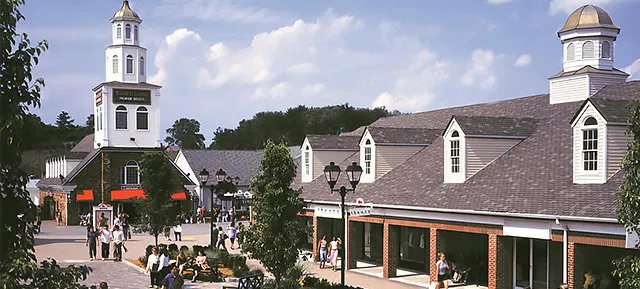 woodbury common premium outlets directory