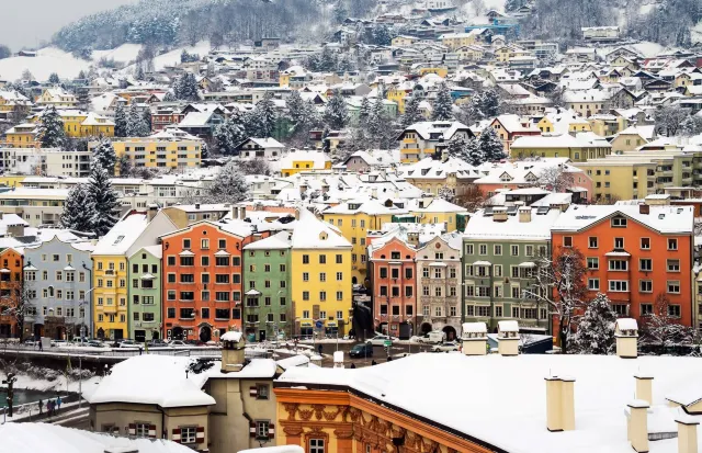 又是一年滑雪季！海外熱門滑雪地大盤點