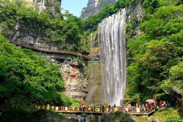 China's Top 10 Scenic Waterfalls