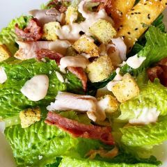 KWEE ZEEN User Photo