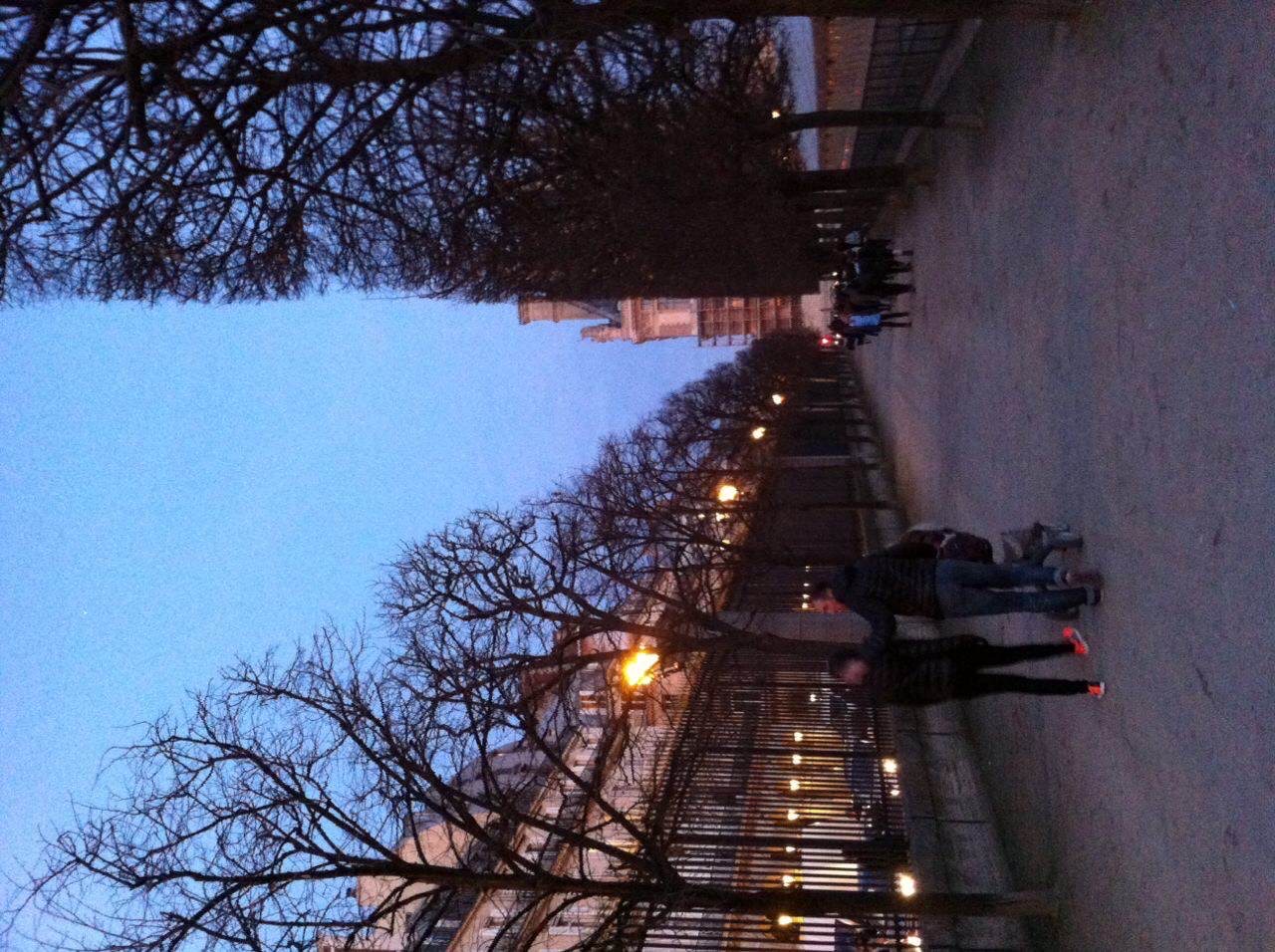 パリ リヴォリ通り 評判 案内 トリップドットコム