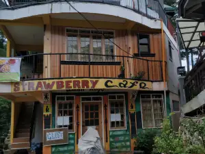 Strawberry Cafe