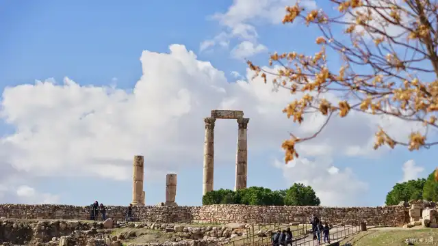 Hotels near Amman Citadel