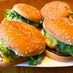 麥克奶茶漢堡張用戶圖片