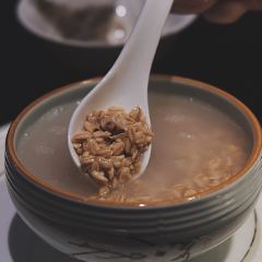 Yixiang·dunhuanglou (zhongshanbeilu) User Photo