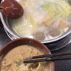 陈钢串串香(广场西路店) 여행 사진