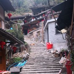 Lingshangrenjiawangfengloukaoquanyang 여행 사진