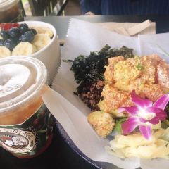 Island Vintage Coffee Waikiki User Photo