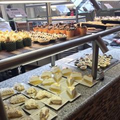 Landmark Buffet User Photo