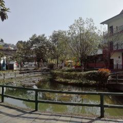 龙门谷休闲山庄 User Photo