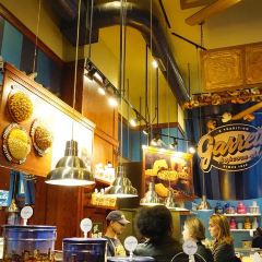 Portillo's Hot Dogs User Photo