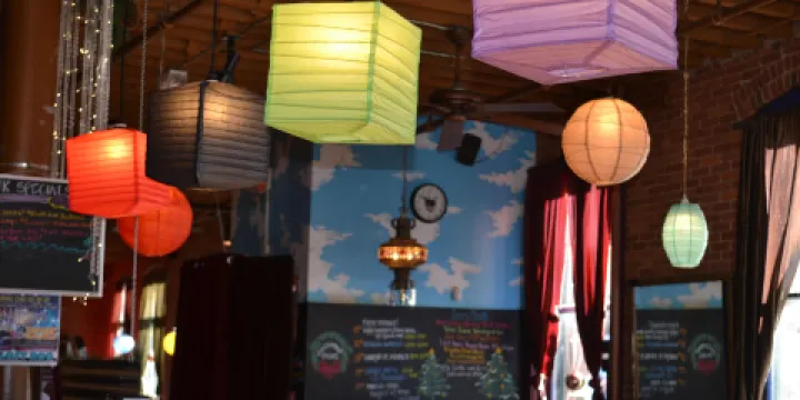 Lost Dog Cafe & Lounge