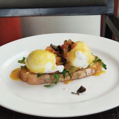 MOONLITE KITCHEN AND BAR User Photo