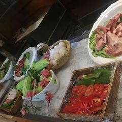 兴义国龙雅阁大酒店·满庭芳中餐厅 User Photo