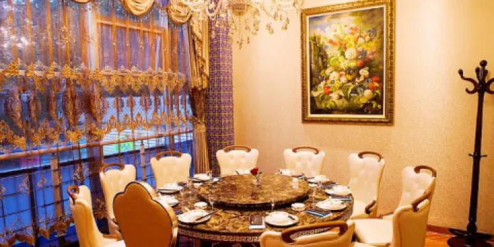 清真方宇禮伊軒主題餐廳