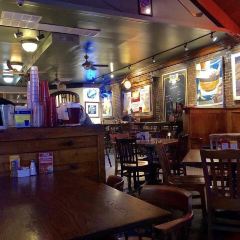 Bombshell Bar and Grill 여행 사진