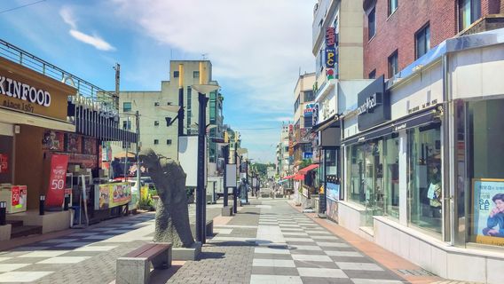 Улица Нувемару