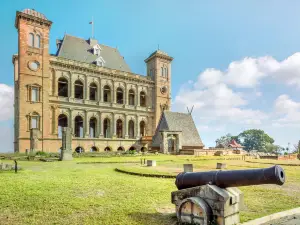 Queen's Palace