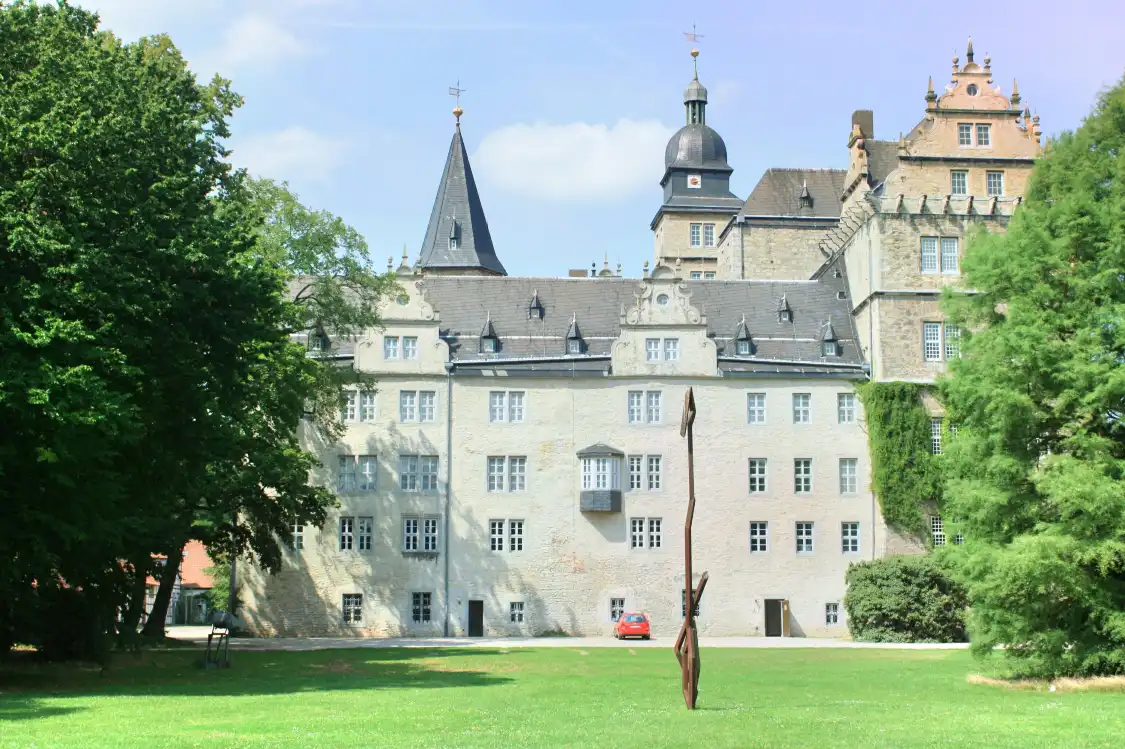 Các khách sạn gần Schloss Wolfsburg