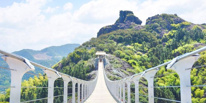 Shuang Tong Shan Scenic Spot
