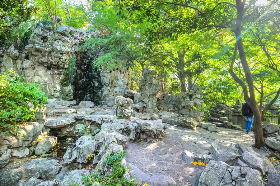 Xi Mountain Waterfall