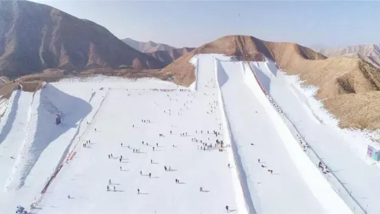 黃穀川滑雪場