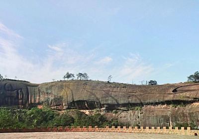 Yiyang Reclining Buddha