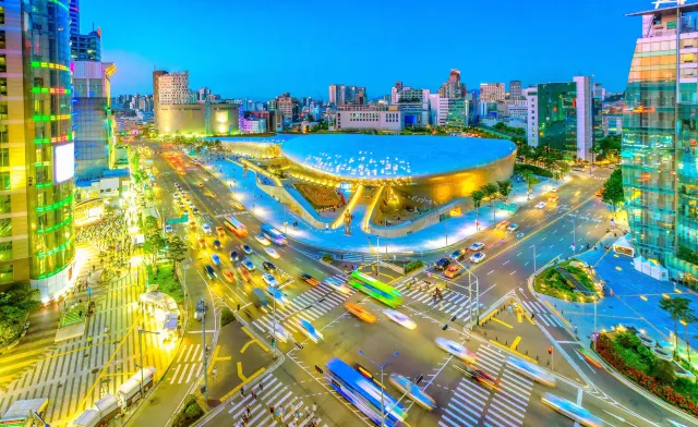 首爾東大門設計廣場夜景