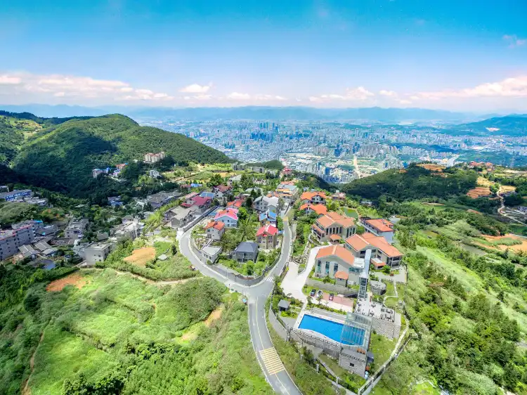 Các khách sạn gần Fengce Baima Sanlang