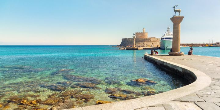 Mandraki Marina & Port
