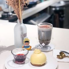 Elle Cafe User Photo