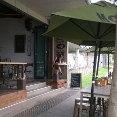 Moose and Gibson User Photo