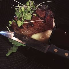 Dundee’s Restaurant User Photo