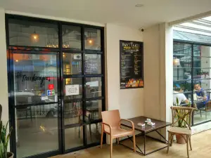 Tambayan Gastrobar