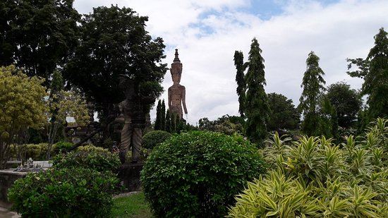 Sala Kaew Ku 雕塑公園
